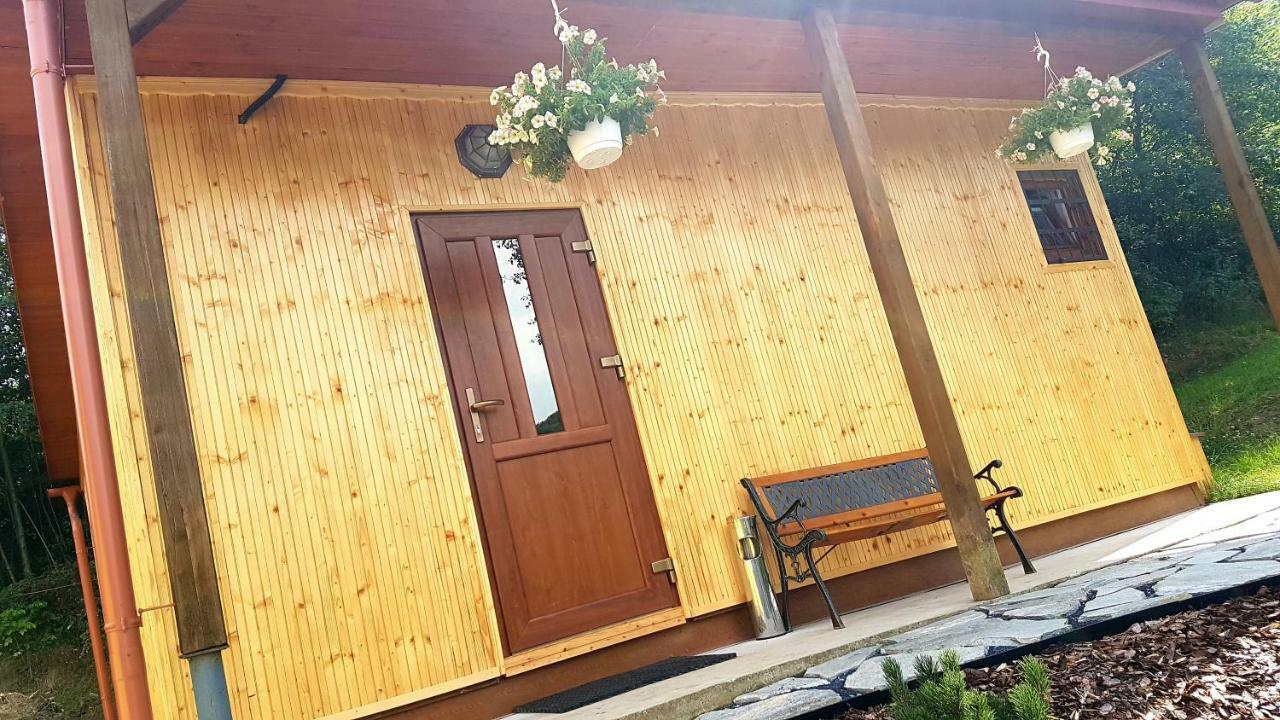 Chatka Na Hranici Circ Esterno foto